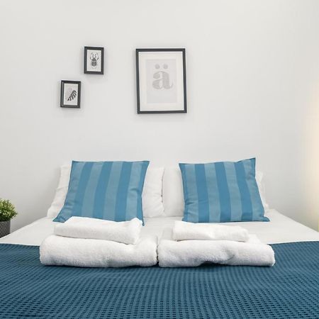 Bright, Brand New & Very Comfortable Apartment バレンシア エクステリア 写真
