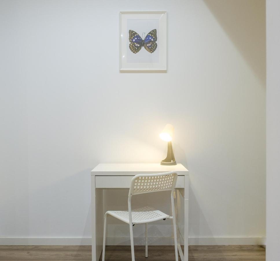 Bright, Brand New & Very Comfortable Apartment バレンシア エクステリア 写真