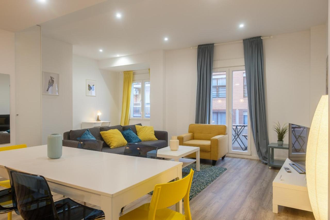 Bright, Brand New & Very Comfortable Apartment バレンシア エクステリア 写真