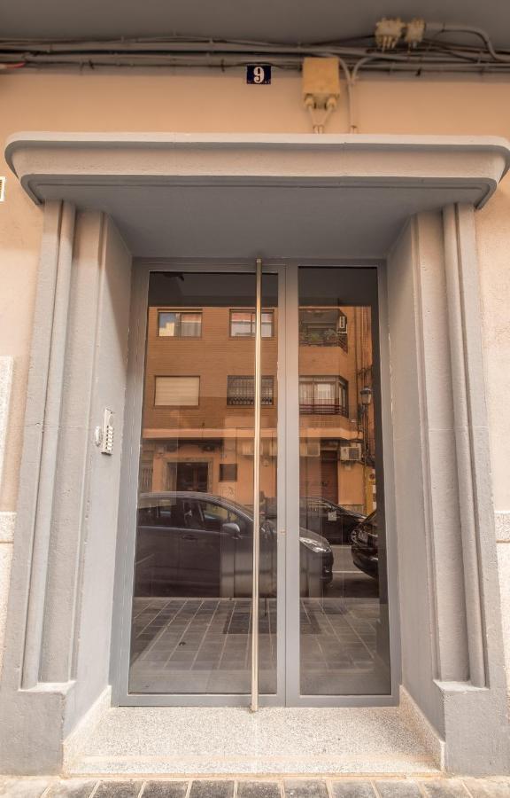 Bright, Brand New & Very Comfortable Apartment バレンシア エクステリア 写真