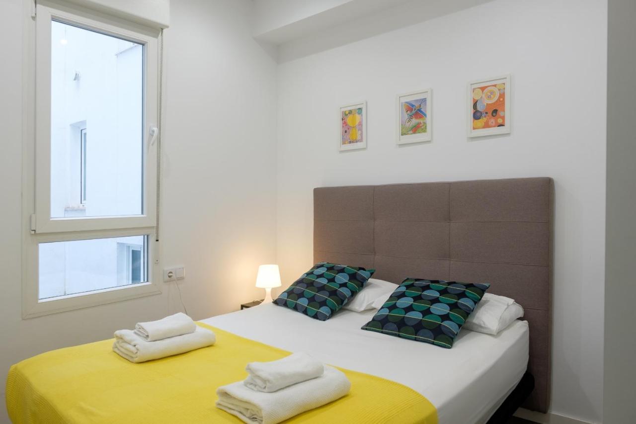 Bright, Brand New & Very Comfortable Apartment バレンシア エクステリア 写真
